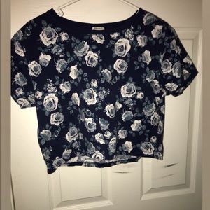 Blue rose crop top